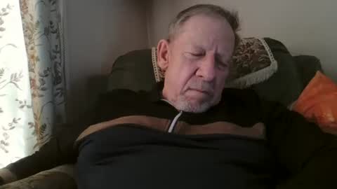 Snapshot of courieral1 chatting on 09-30-25, 01:49 courieral1 online show from 09-30-25, 01:49