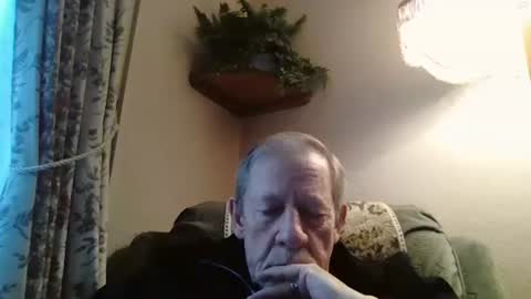 Snapshot of courieral1 chatting on 12-16-25, 09:03 courieral1 online show from 12-16-25, 09:03