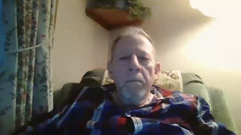 Snapshot of courieral1 chatting on 12-23-25, 08:12 courieral1 online show from 12-23-25, 08:12