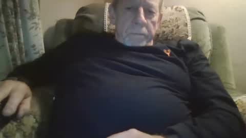 Snapshot of courieral1 chatting on 01-15-26, 08:01 courieral1 online show from 01-15-26, 08:01