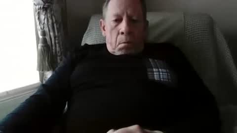 Snapshot of courieral1 chatting on 03-07-26, 03:20 courieral1 online show from 03-07-26, 03:20