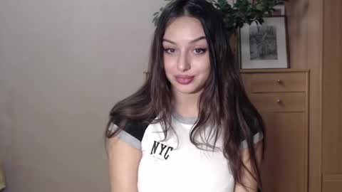 Courtney online show from 01-14-25, 06:38