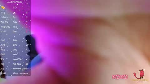 Snapshot of courtney_ss chatting on 10-24-25, 10:06 Courtney online show from 10-24-25, 10:06