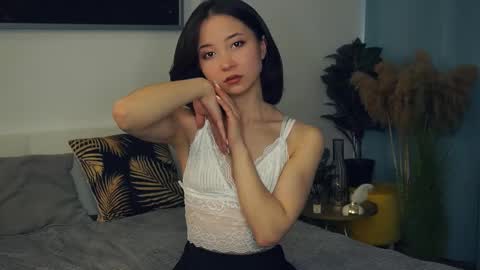 Yui online show from 03-07-25, 08:13