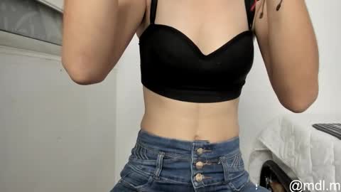 Marce  Online 1pm - 7pm gmt-5 online show from 10-23-25, 11:57