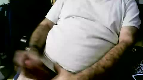 coyote017 online show from 10-19-25, 06:25