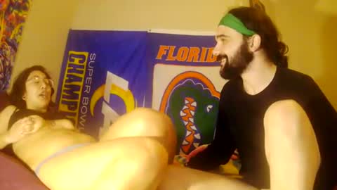 craveitoften online show from 12-18-25, 05:13