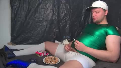 robin online show from 12-19-25, 01:29