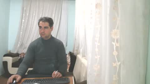 Snapshot of crazy____boy09 chatting on 02-18-25, 10:03 crazy____boy09 online show from 02-18-25, 10:03