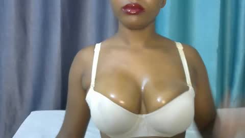 Snapshot of crazy_angela664 chatting on 05-16-26, 06:21 Angela online show from 05-16-26, 06:21