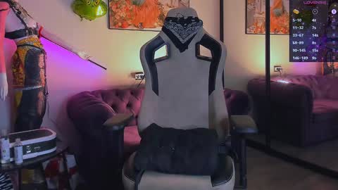 Snapshot of crazy_baby69 chatting on 01-12-25, 03:14    online show from 01-12-25, 03:14