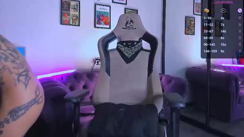 Snapshot of crazy_baby69 chatting on 09-09-25, 12:26    online show from 09-09-25, 12:26