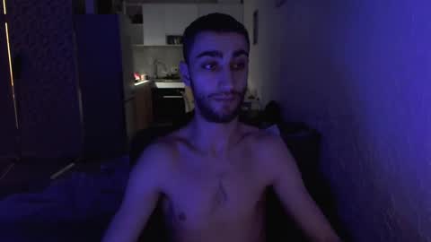 Snapshot of crazy_boy_not_melstroy chatting on 12-11-24, 03:02 crazy online show from 12-11-24, 03:02