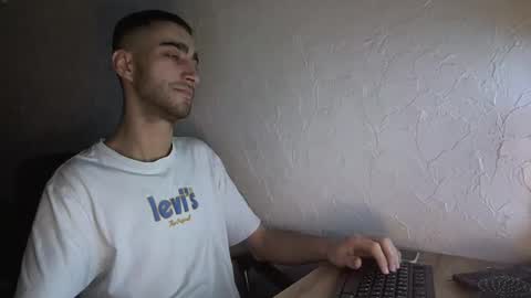 Snapshot of crazy_boy_not_melstroy chatting on 12-19-24, 06:23 crazy online show from 12-19-24, 06:23