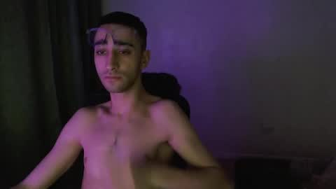 Snapshot of crazy_boy_not_melstroy chatting on 12-28-24, 02:11 crazy online show from 12-28-24, 02:11