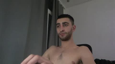 Snapshot of crazy_boy_not_melstroy chatting on 01-03-25, 10:51 crazy online show from 01-03-25, 10:51