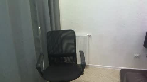 Snapshot of crazy_boy_not_melstroy chatting on 01-04-25, 05:37 crazy online show from 01-04-25, 05:37