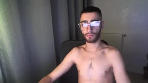 Snapshot of crazy_boy_not_melstroy chatting on 01-15-25, 06:01 crazy online show from 01-15-25, 06:01