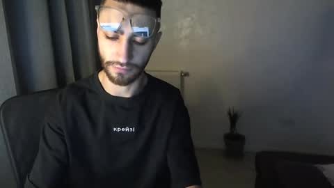 Snapshot of crazy_boy_not_melstroy chatting on 01-16-25, 06:03 crazy online show from 01-16-25, 06:03