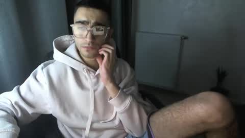 Snapshot of crazy_boy_not_melstroy chatting on 01-18-25, 04:48 crazy online show from 01-18-25, 04:48