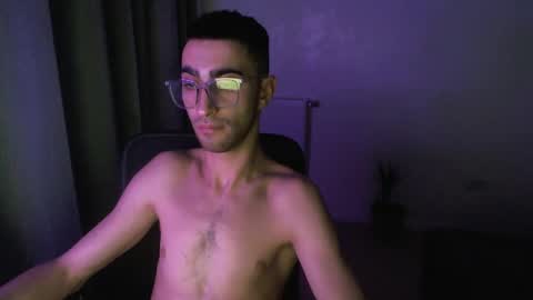 Snapshot of crazy_boy_not_melstroy chatting on 01-20-25, 02:43 crazy online show from 01-20-25, 02:43