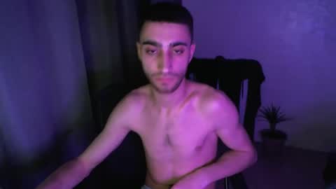 Snapshot of crazy_boy_not_melstroy chatting on 01-25-25, 03:51 crazy online show from 01-25-25, 03:51