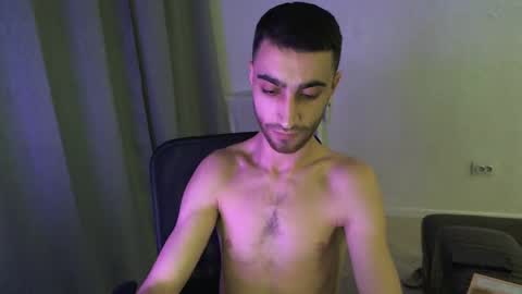 Snapshot of crazy_boy_not_melstroy chatting on 01-27-25, 12:22 crazy online show from 01-27-25, 12:22