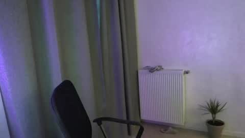 Snapshot of crazy_boy_not_melstroy chatting on 01-30-25, 05:52 crazy online show from 01-30-25, 05:52