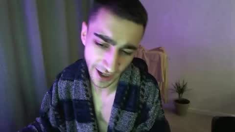 Snapshot of crazy_boy_not_melstroy chatting on 01-30-25, 05:39 crazy online show from 01-30-25, 05:39