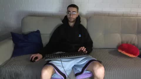 Snapshot of crazy_boy_not_melstroy chatting on 03-11-25, 10:20 crazy online show from 03-11-25, 10:20