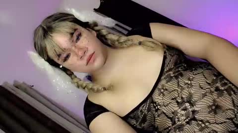 Hot Ayisha online show from 03-07-26, 06:49