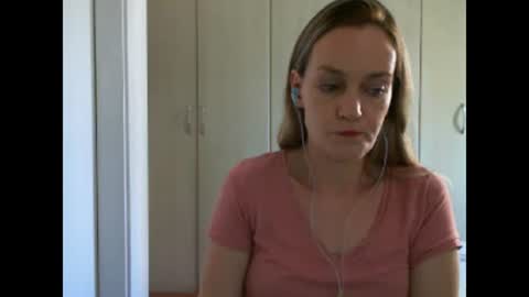 Anny online show from 03-04-25, 10:57