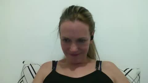 Anny online show from 03-08-25, 12:44