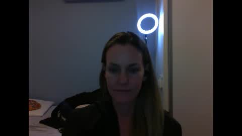 Anny online show from 10-30-25, 10:54