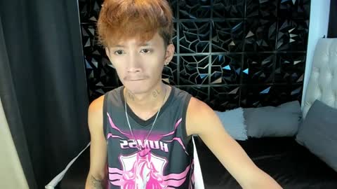Snapshot of crazyasiantwinkxx chatting on 04-03-26, 04:05 Jes online show from 04-03-26, 04:05
