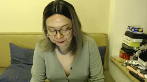 Snapshot of crazychika chatting on 12-05-24, 04:23 Kelly online show from 12-05-24, 04:23