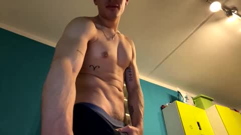 Snapshot of crazydickboy3 chatting on 02-03-25, 03:17 crazydickboy3 online show from 02-03-25, 03:17