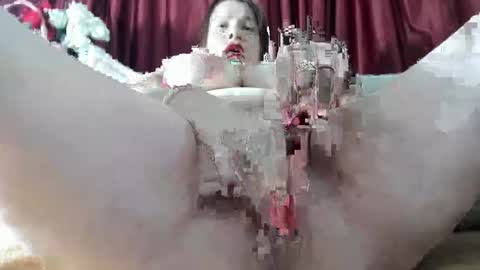 Snapshot of crazygirlsweet chatting on 01-18-25, 11:44 LAURA online show from 01-18-25, 11:44