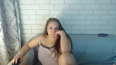 Crazyy Girl  online show from 01-20-25, 04:45