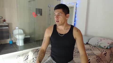 Snapshot of crazyybull chatting on 09-09-25, 02:44 Bull online show from 09-09-25, 02:44