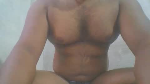 crazzy_booy online show from 05-13-26, 03:48