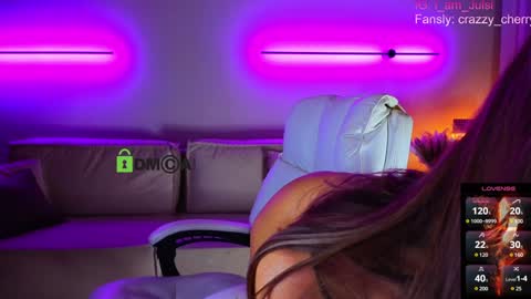 Snapshot of crazzy_cherry chatting on 01-02-25, 01:19 crazzy cherry online show from 01-02-25, 01:19