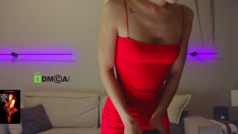 Snapshot of crazzy_cherry chatting on 11-28-25, 10:18 crazzy cherry online show from 11-28-25, 10:18