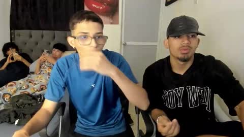 crazzy_master1 online show from 04-15-26, 07:48