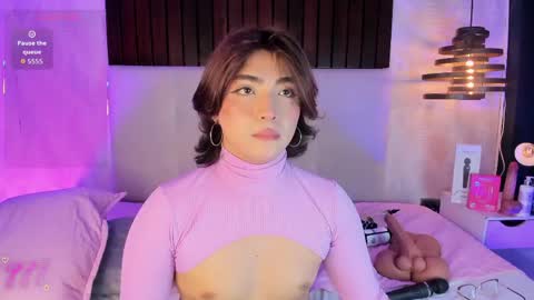 Snapshot of creamy_angelo chatting on 05-18-26, 04:07 creamy_angelo online show from 05-18-26, 04:07