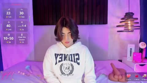 Snapshot of creamy_angelo chatting on 06-01-26, 08:10 creamy_angelo online show from 06-01-26, 08:10