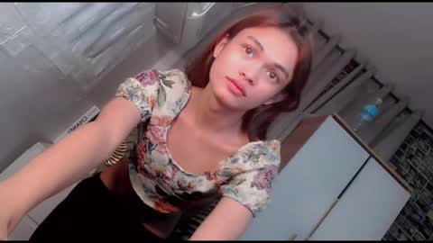 Delilah online show from 10-24-25, 10:00