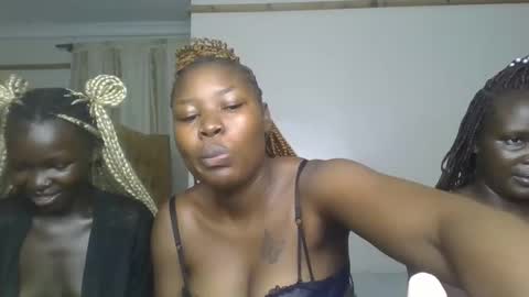 creamy_pie1 online show from 03-01-26, 02:13
