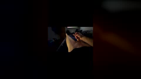 Snapshot of creamyblaster chatting on 11-28-25, 09:01 creamyblaster online show from 11-28-25, 09:01