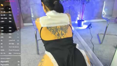 Sophie online show from 09-26-25, 12:42